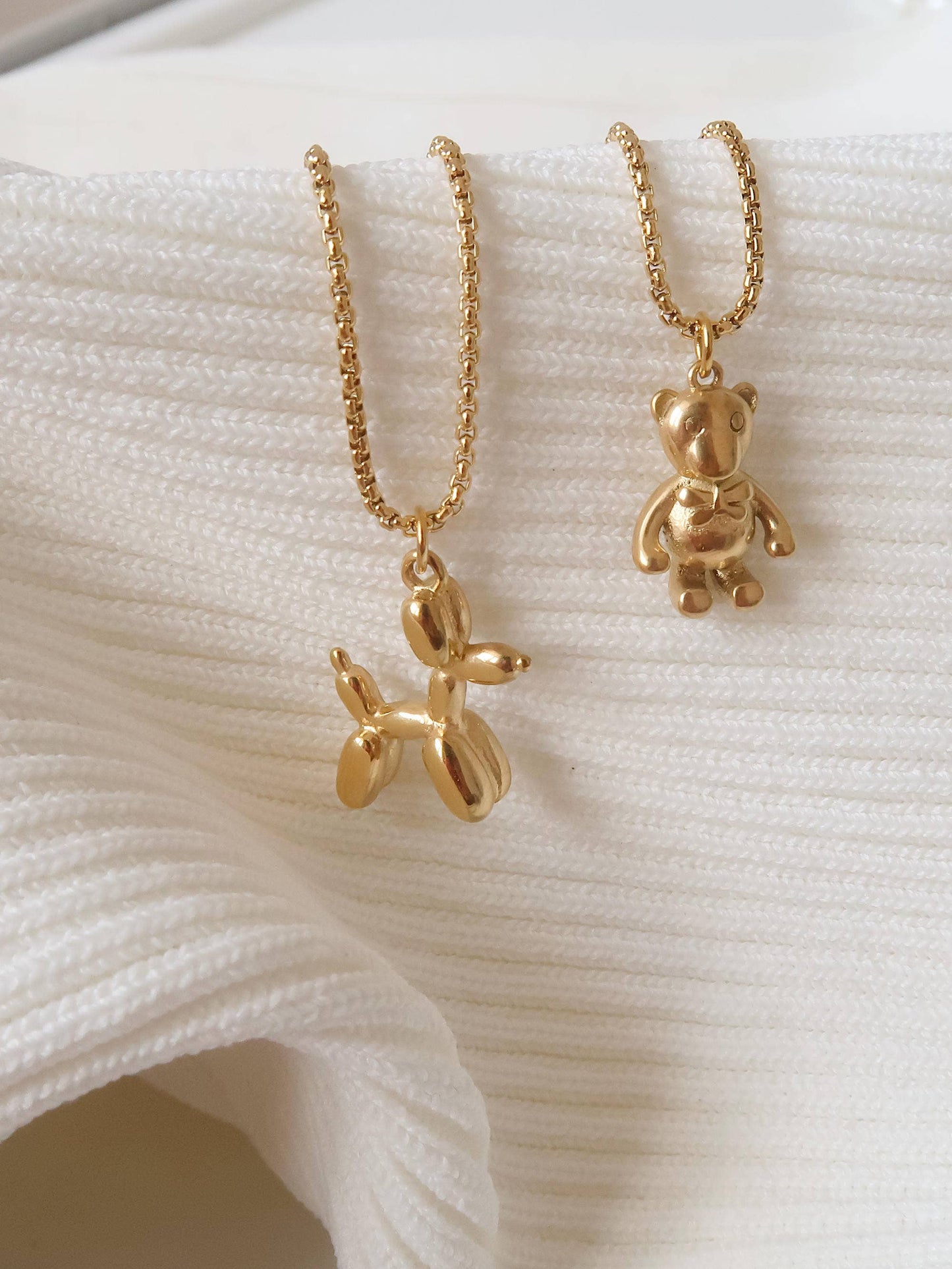 18K Gold Non-Tarnish Bear Necklace: Yellow Gold / Cindy Bear
