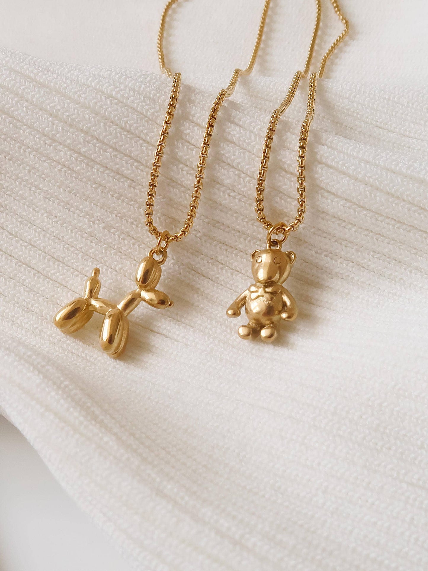 18K Gold Non-Tarnish Bear Necklace: Yellow Gold / Cindy Bear
