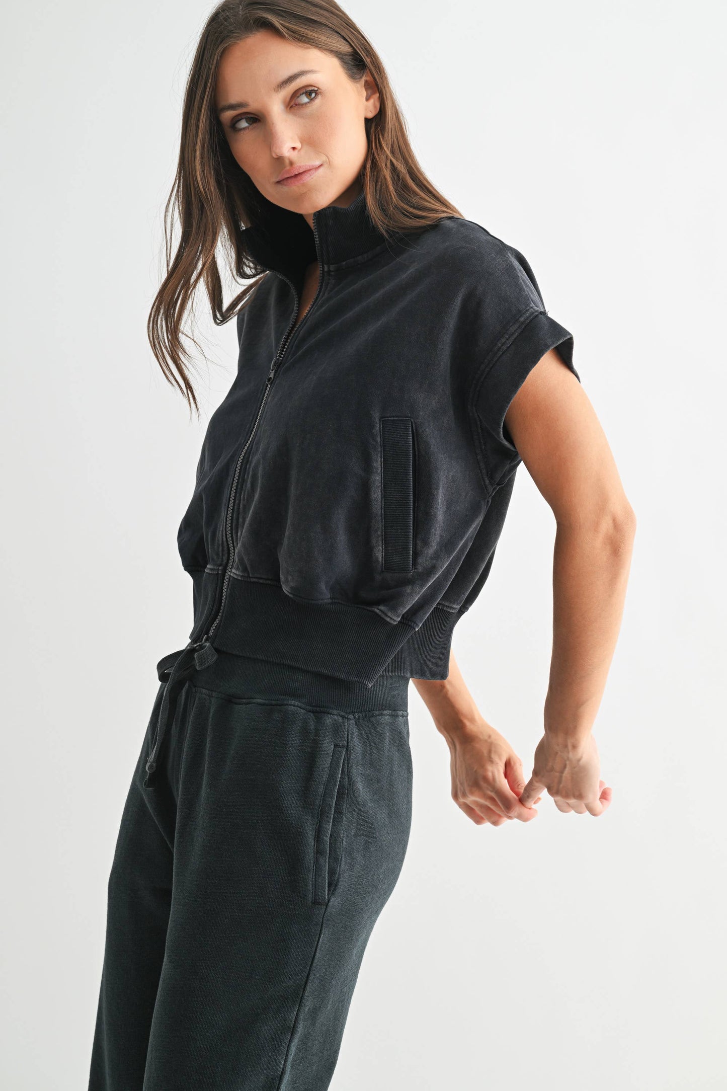 Trailstone Mineral Wash Cropped Vest