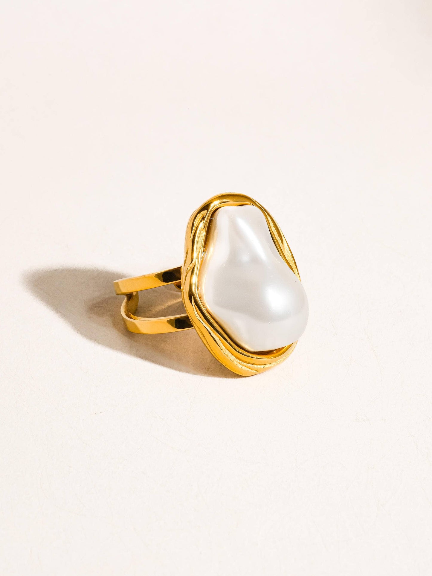Cameron Pearl Round Ring