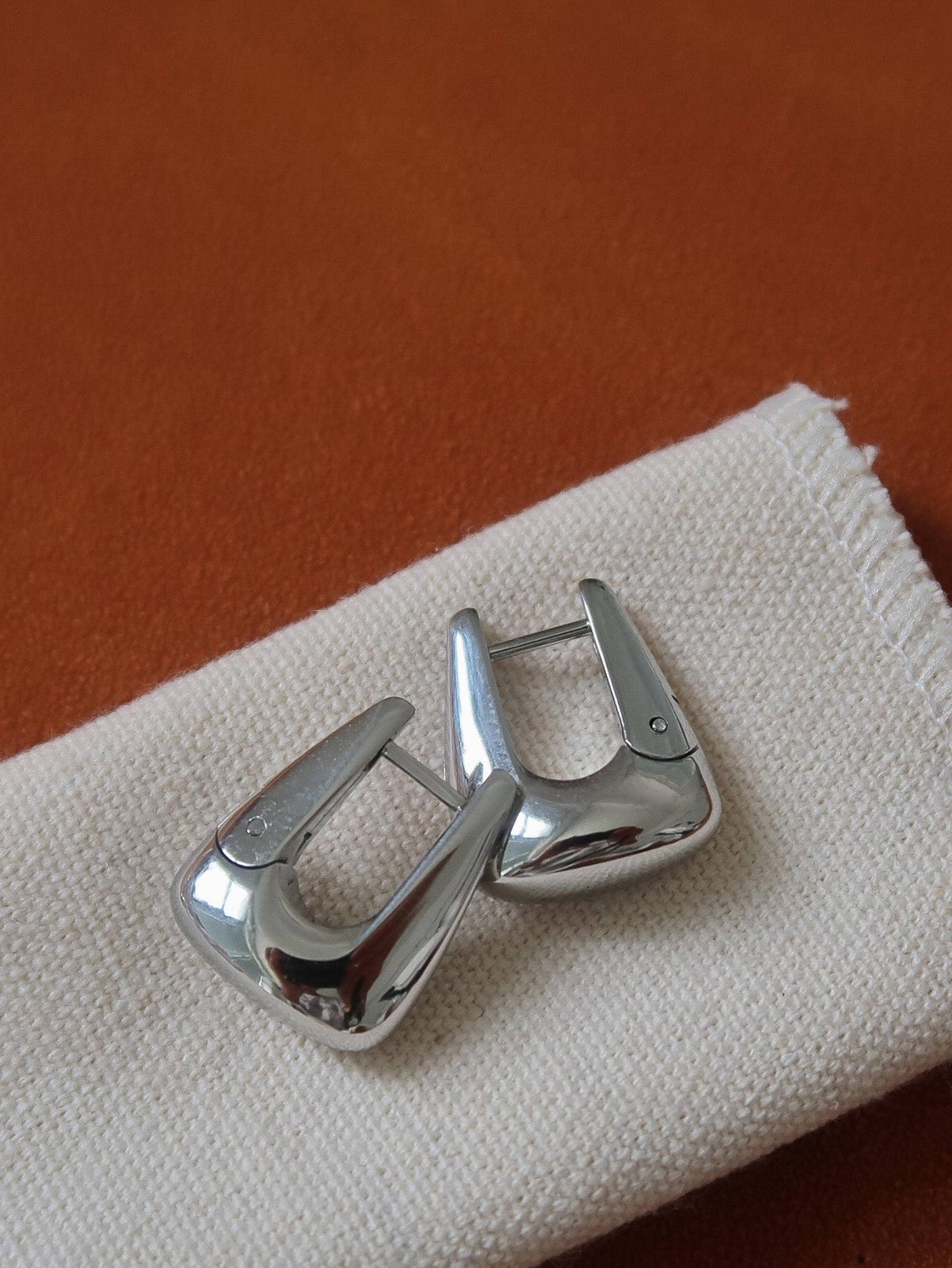 Cadance Geometric Hoop Earrings