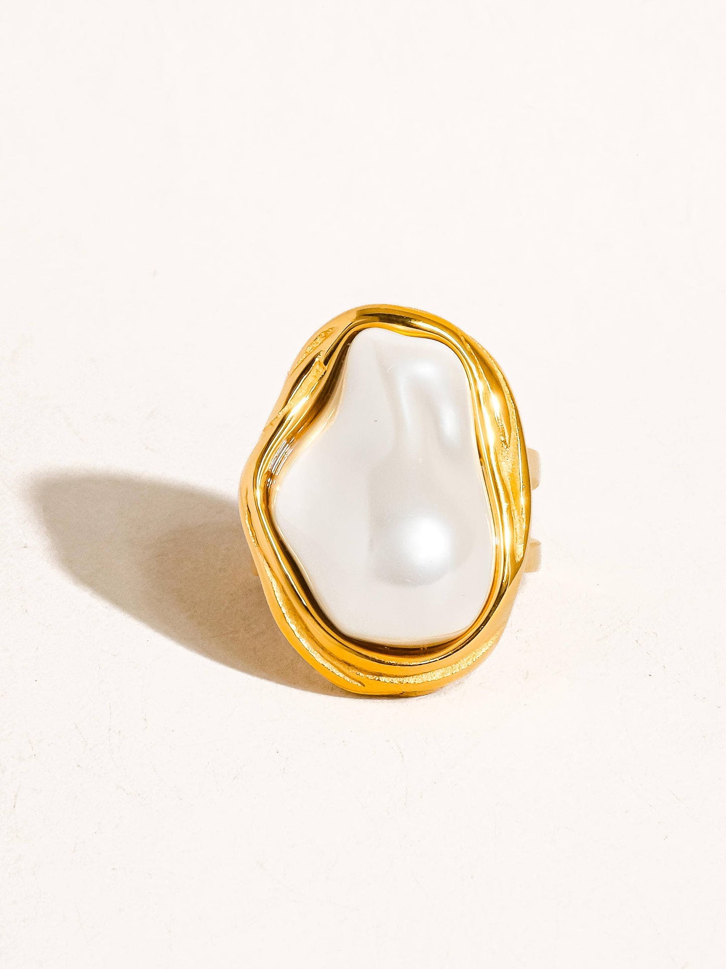 Cameron Pearl Round Ring